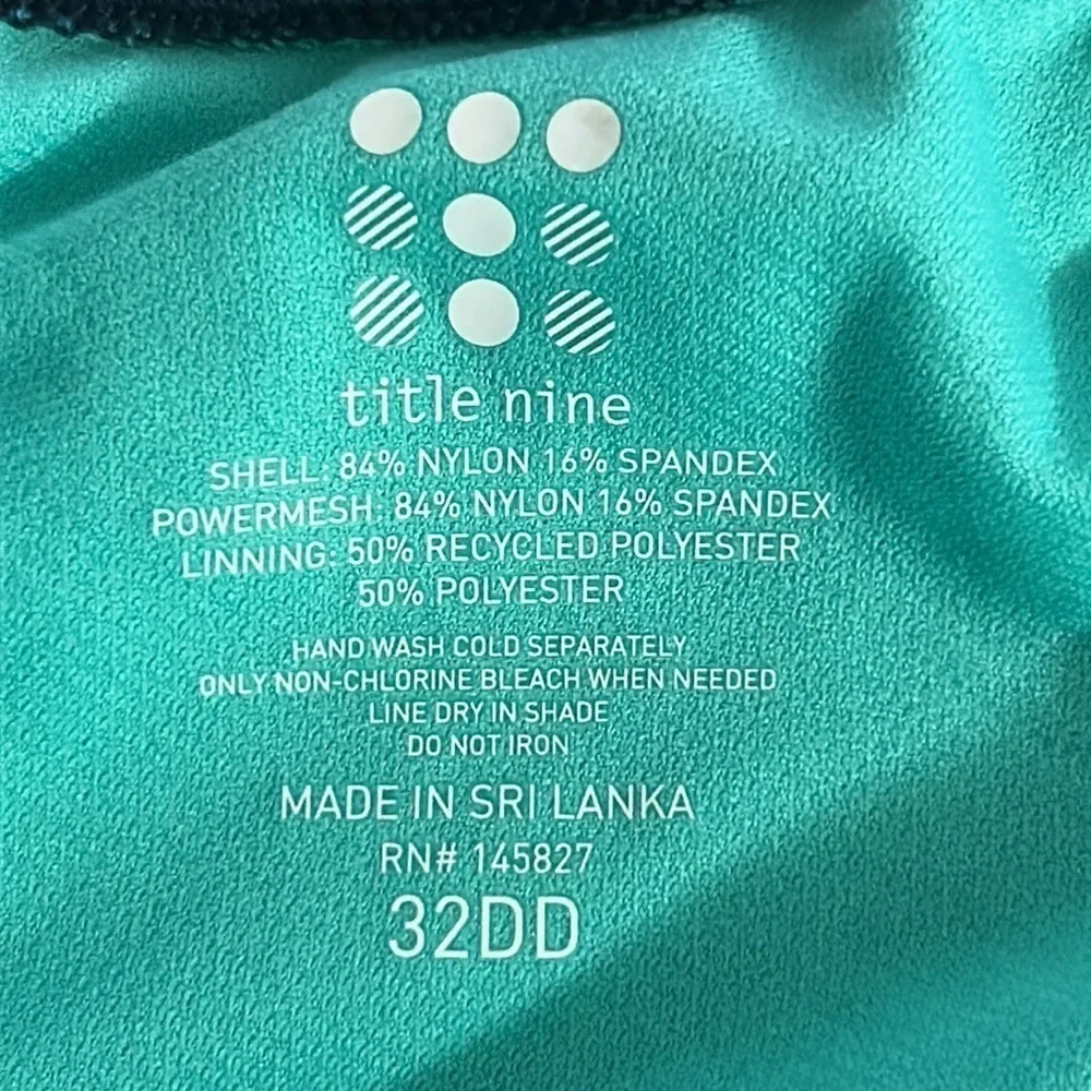 Title Nine size 32DD underwire tankini top nwt